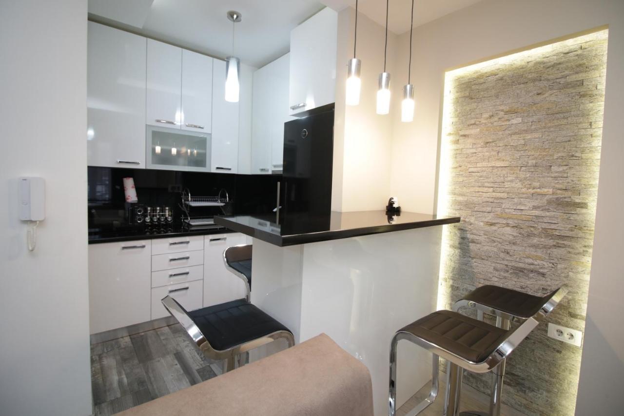 Diva Lux Apartman Belgrado Esterno foto